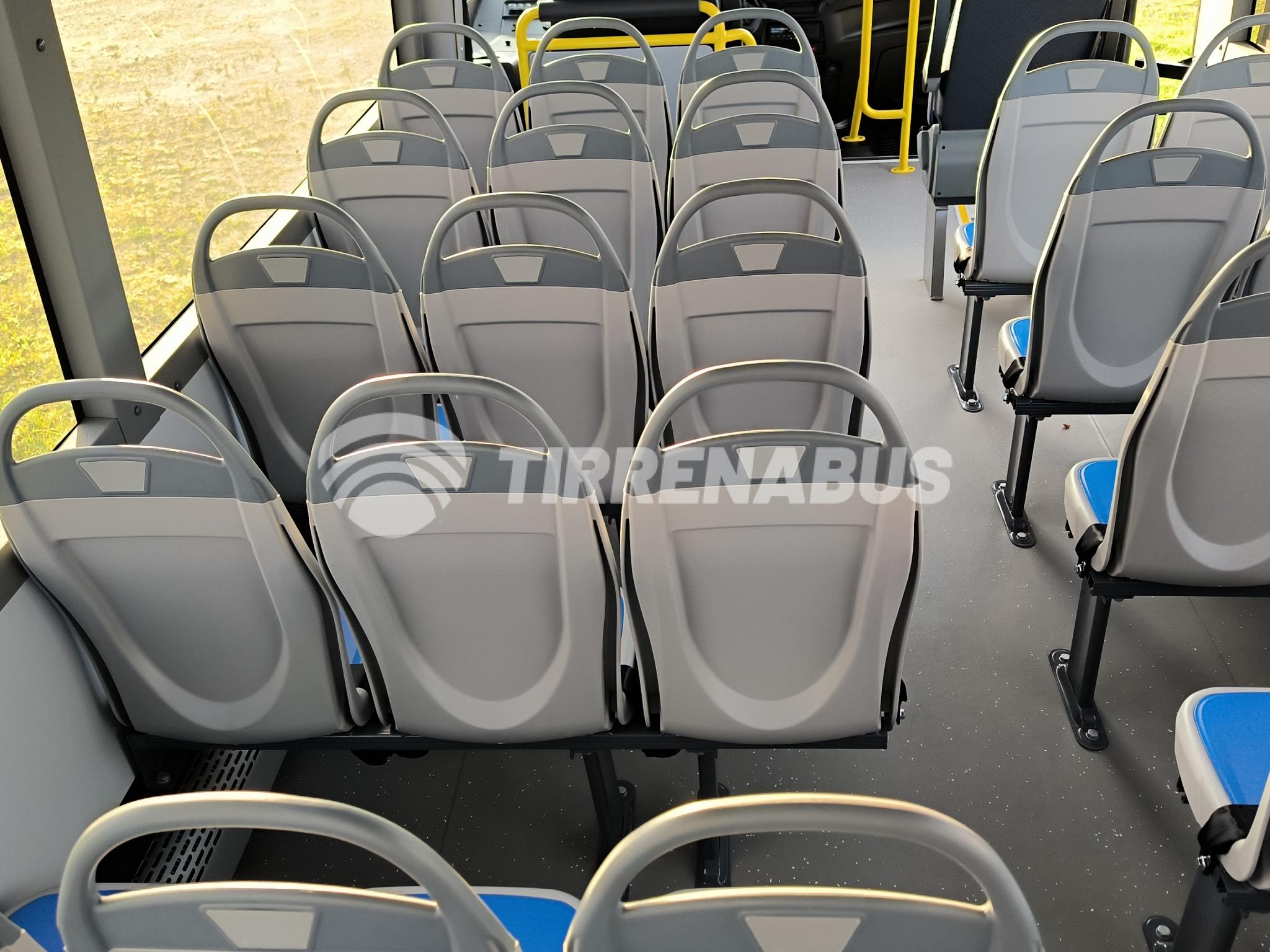 692488SCUOLABUSGIALLO_21