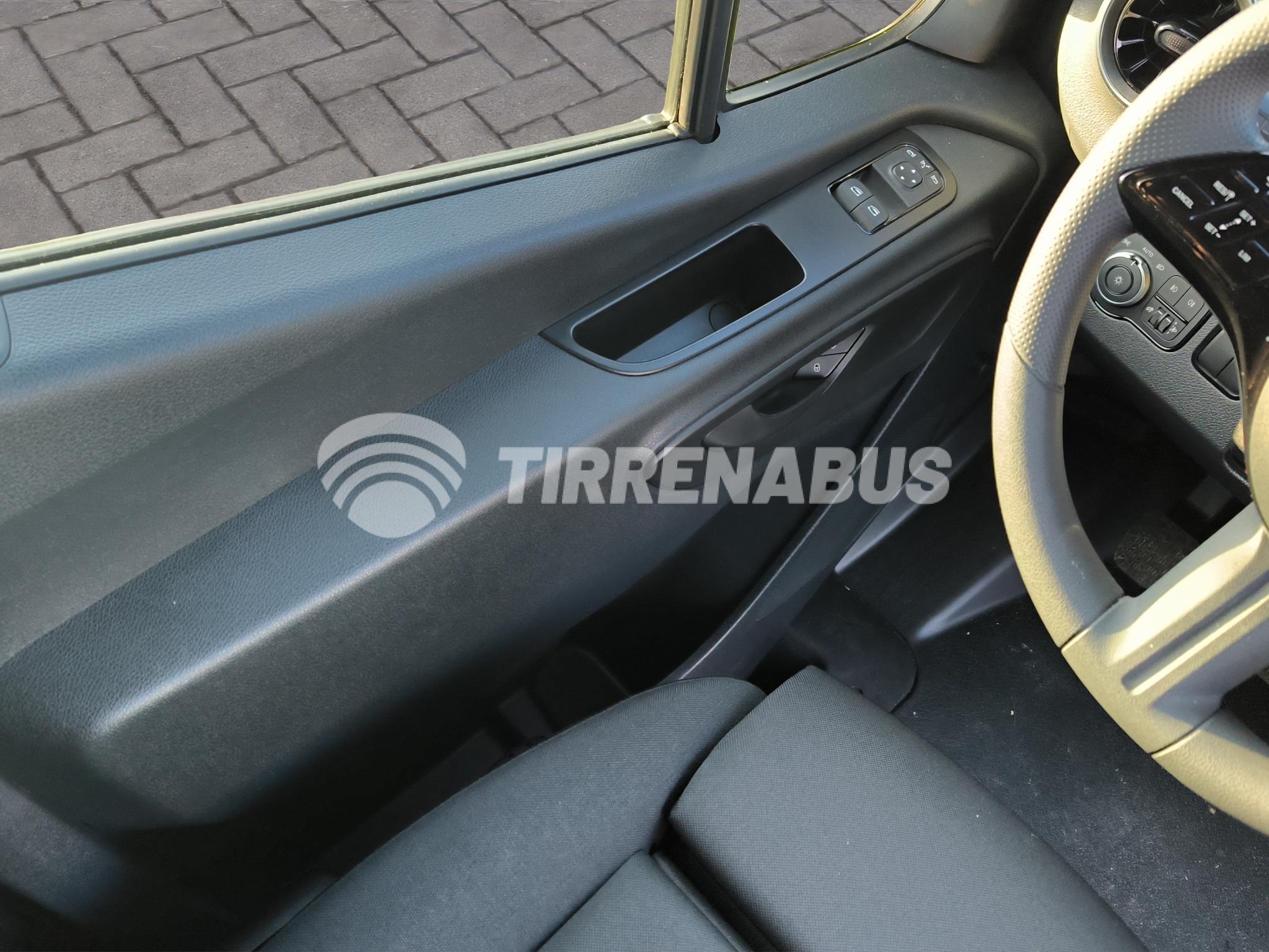 W1V5KD3Z7SP721288_12