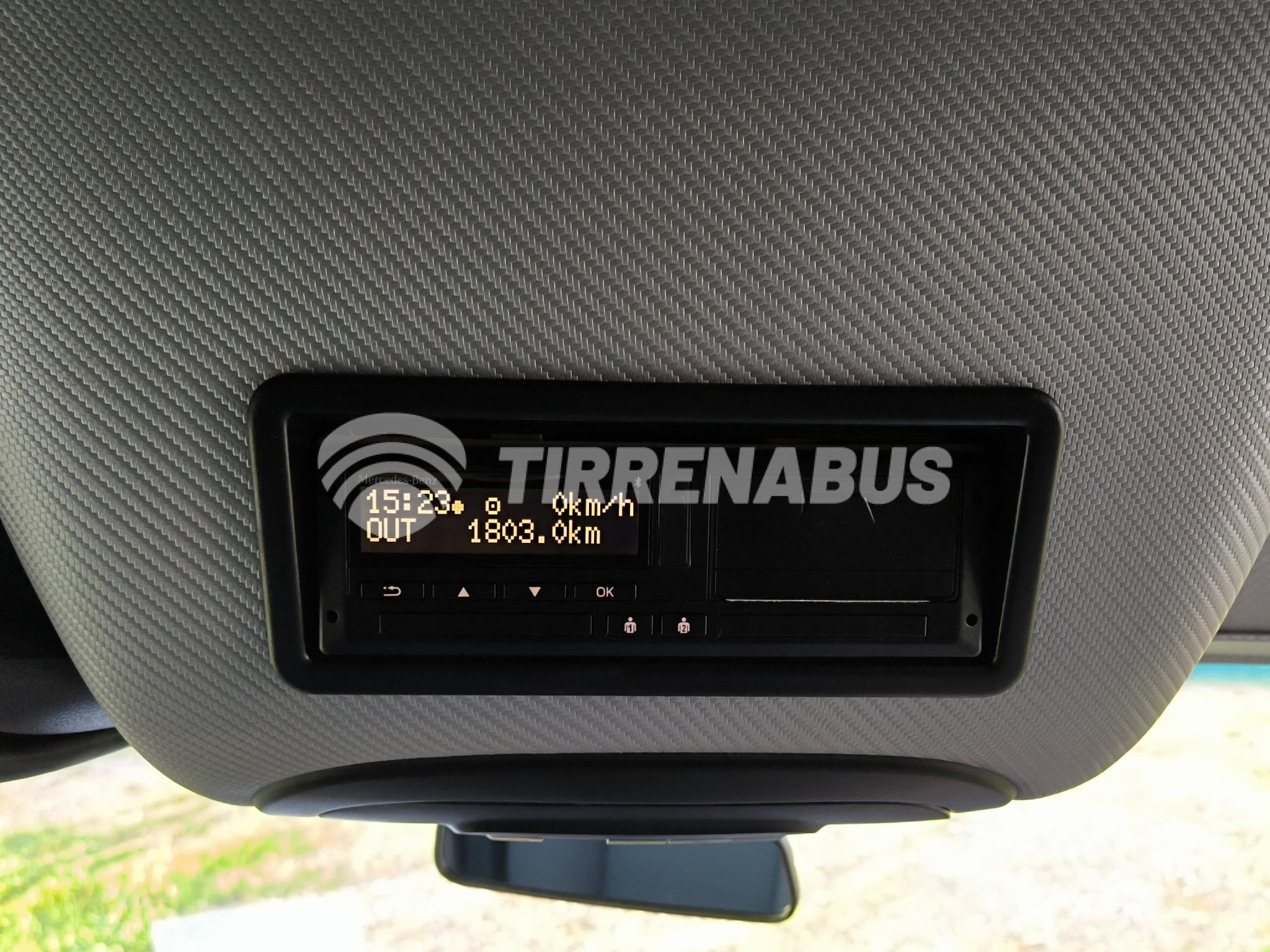 W1V5KD3Z7SP721288_23