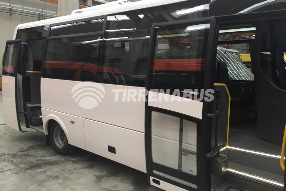 iveco-70c18-autobus-di-linea_0003_classe-ii (1)