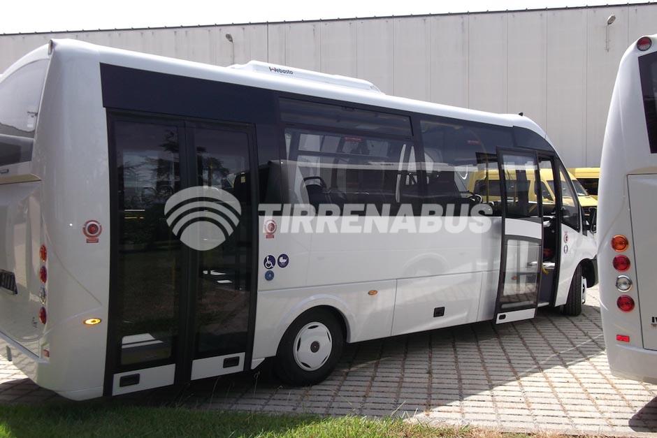 iveco-70c18-autobus-di-linea_classe-i-posti-31-34 (13)
