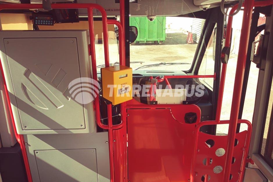 iveco-70c18-autobus-urbano-classe-i-40-posti (5)