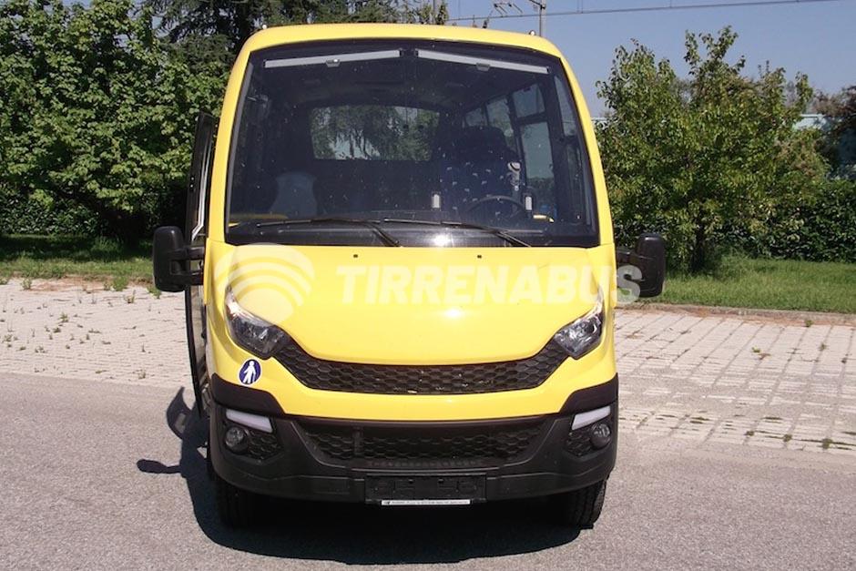 iveco-70c18-scuolabus-51-posti (12)