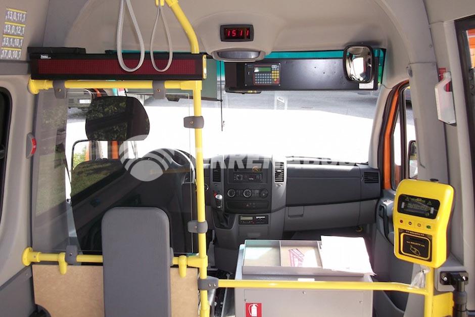 mercedes-benz-sprinter-519-autobus-di-linea-classe-i-ribassato-28-posti-0 (11)