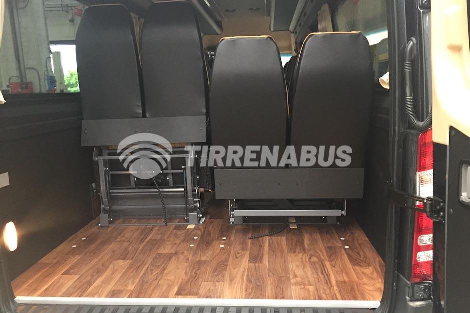 mercedes-benz-sprinter-519-gran-turismo-21-24-posti-bauliera-xxl-0 (10)