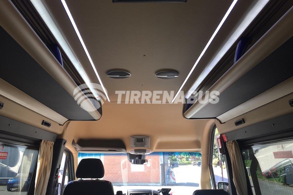 mercedes-benz-sprinter-519-gran-turismo-21-24-posti-bauliera-xxl-0 (2)