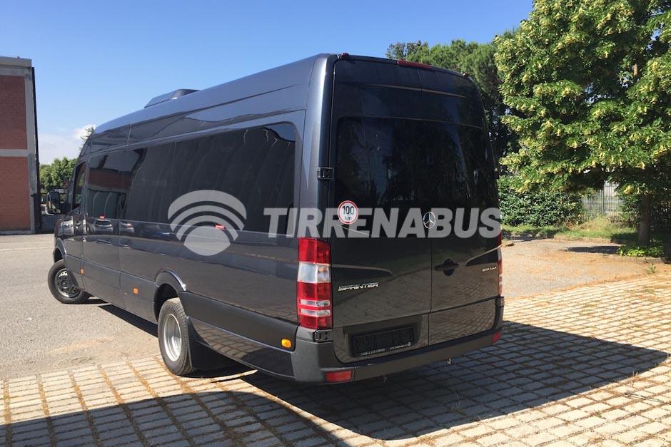 mercedes-benz-sprinter-519-gran-turismo-21-24-posti-bauliera-xxl-0 (6)