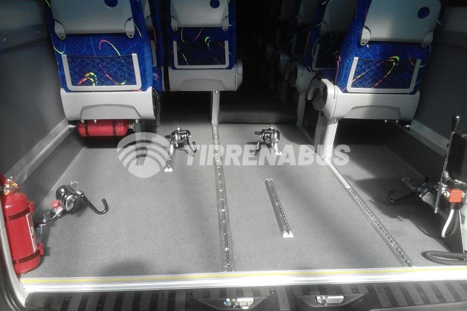 mercedes-benz-sprinter-519-gran-tursimo-21-24-posti-con-pedana-0 (2)