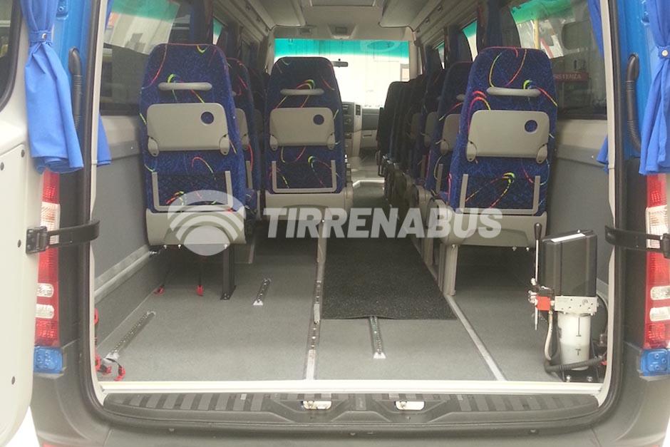 mercedes-benz-sprinter-519-gran-tursimo-21-24-posti-con-pedana-0 (5)